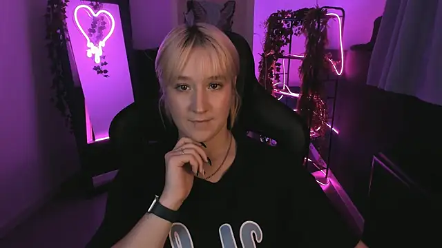 CinBellamy online show from 10/10/25, 05:50