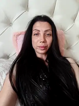 Snapshot of Princessa99885 chatting on 07/01/26, 01:13 Princessa99885 online show from 07/01/26, 01:13