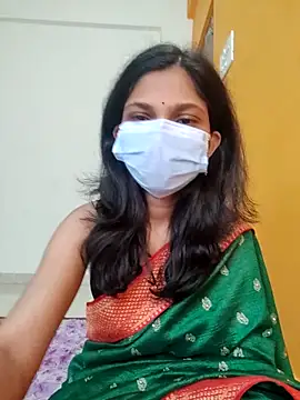 Shivani2002 online show from 11/28/25, 01:30