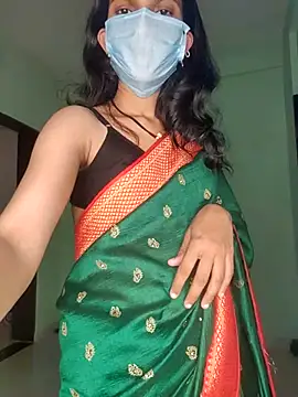 Shivani2002 online show from 02/17/26, 04:57