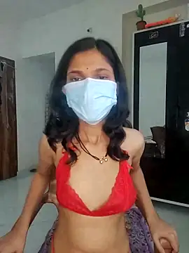 Shivani2002 online show from 04/22/26, 09:55