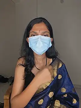 Shivani2002 online show from 06/03/26, 04:34