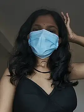 Shivani2002 online show from 06/06/26, 03:00