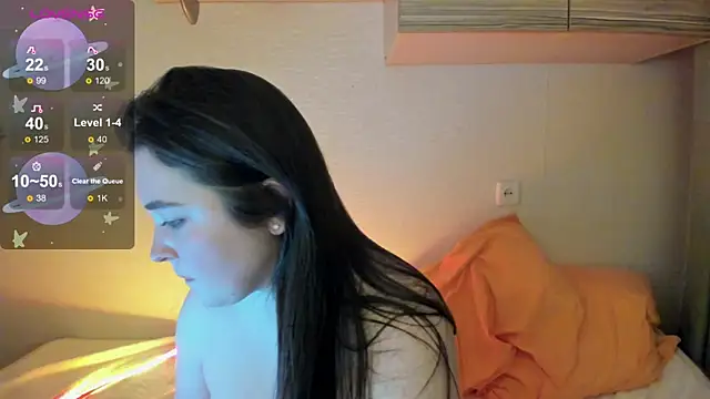 Alice next door online show from 12/22/25, 04:48