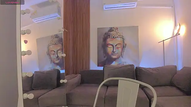 cinnia  online show from 03/04/26, 11:16