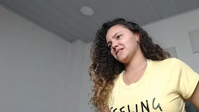 Giia Monroe online show from 11/21/25, 03:11