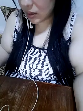 Madam-bezoul- online show from 11/08/25, 09:24