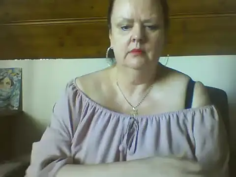 TiffanyMature online show from 04/10/26, 08:19