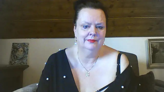 TiffanyMature online show from 04/20/26, 08:17