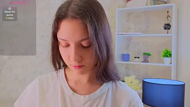 GiseleLamos online show from 11/29/25, 03:09