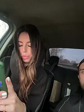 Snapshot of Oksiandfray chatting on 10/09/25, 01:42 Oksiandfray online show from 10/09/25, 01:42