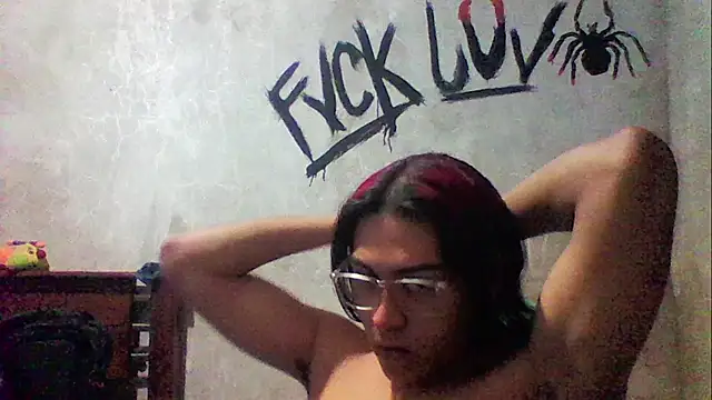 Snapshot of dirty_model chatting on 12/02/25, 03:56 dirty model online show from 12/02/25, 03:56