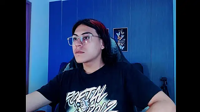 Snapshot of dirty_model chatting on 01/13/26, 07:52 dirty model online show from 01/13/26, 07:52