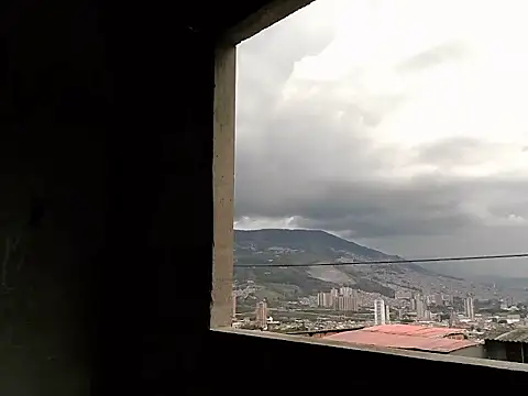 dirty model online show from 04/05/26, 07:55