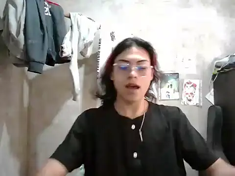 Snapshot of dirty_model chatting on 04/26/26, 07:22 dirty model online show from 04/26/26, 07:22
