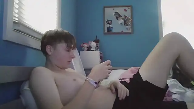 Liam axel35 online show from 10/20/25, 07:58