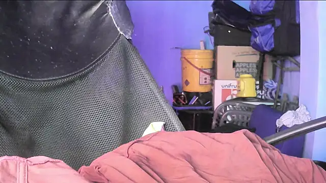 Clangel19 online show from 09/19/25, 01:18