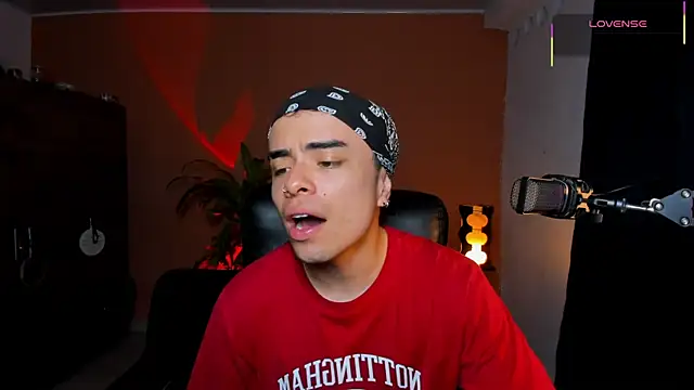 obzidyan online show from 04/22/26, 02:58