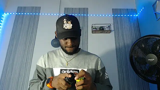 eebony stallion online show from 02/13/26, 01:23