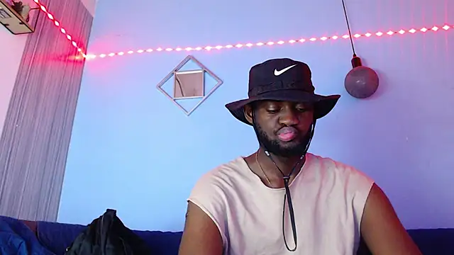 eebony stallion online show from 04/09/26, 06:24