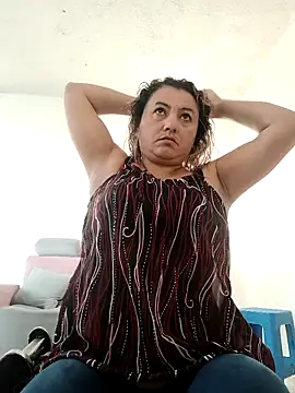 Nataly Foley online show from 10/21/25, 11:11