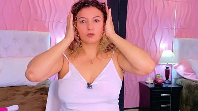 Nataly Foley online show from 02/06/26, 06:00