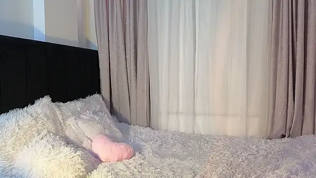 LunaVelvet777 online show from 03/14/26, 05:51