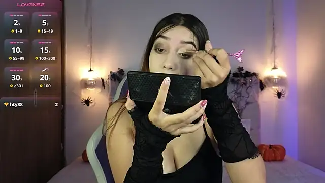 Snapshot of lila_min chatting on 10/04/25, 02:37 lila min online show from 10/04/25, 02:37