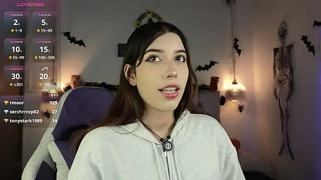 Snapshot of lila_min chatting on 10/06/25, 02:25 lila min online show from 10/06/25, 02:25