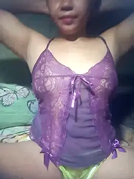 Snapshot of hotmomma8 chatting on 10/09/25, 05:49 hotmomma8 online show from 10/09/25, 05:49