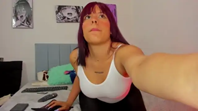 Snapshot of penelopestar_2 chatting on 11/12/25, 03:07 penelopestar 2 online show from 11/12/25, 03:07