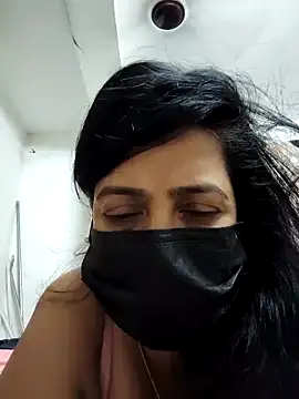 Shruti Bhabhi38 online show from 10/25/25, 09:53