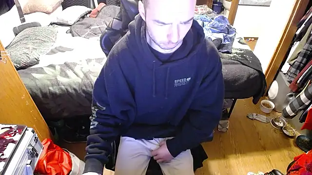 Snapshot of womenhateme69 chatting on 01/12/26, 03:56 womenhateme69 online show from 01/12/26, 03:56