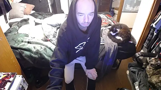 Snapshot of womenhateme69 chatting on 02/17/26, 12:12 womenhateme69 online show from 02/17/26, 12:12