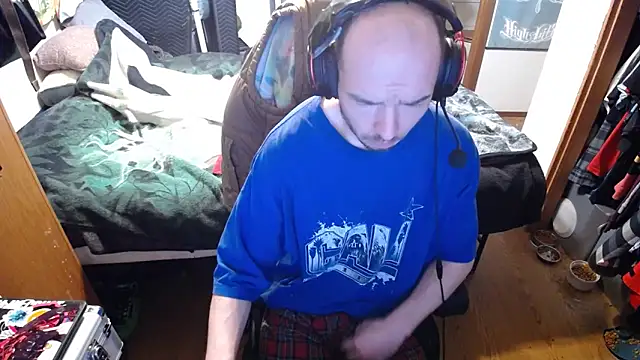 Snapshot of womenhateme69 chatting on 03/21/26, 10:53 womenhateme69 online show from 03/21/26, 10:53