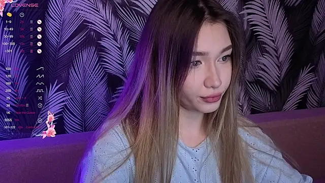 Snapshot of Yuki_Star chatting on 09/12/25, 04:29 Yuki Star online show from 09/12/25, 04:29