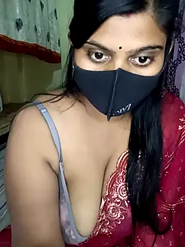 reena502 online show from 02/07/26, 09:46