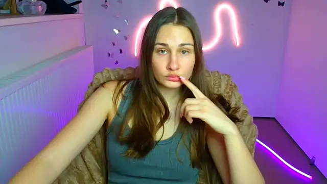 Stefanie Sweet online show from 03/23/26, 06:06