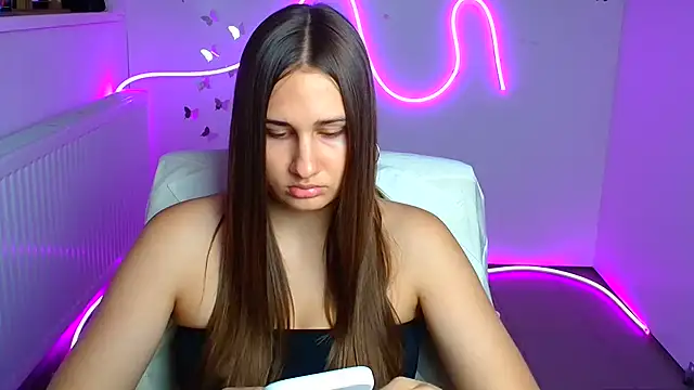 Snapshot of Stefanie_Sweet chatting on 07/17/26, 05:36 Stefanie Sweet online show from 07/17/26, 05:36