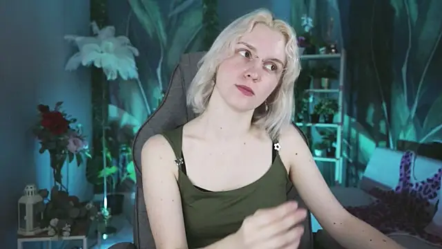 Snapshot of BethanyCloud chatting on 06/15/26, 05:09 BethanyCloud online show from 06/15/26, 05:09