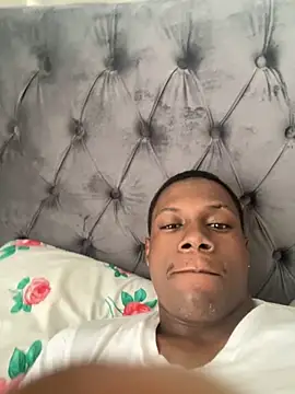 labishyoung25 online show from 10/15/25, 02:06