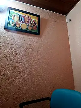 Mia-Glow online show from 10/20/25, 11:54