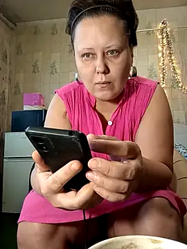 Tupo070481 online show from 12/23/25, 08:34