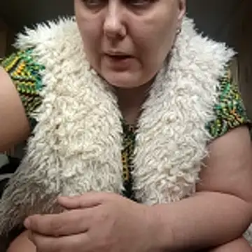 Tupo070481 online show from 04/18/26, 12:31