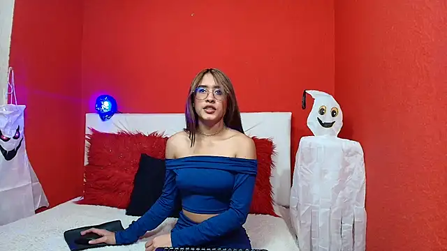 amy lennox online show from 10/29/25, 01:24