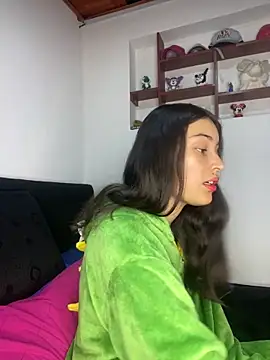 hotwife26 online show from 04/14/26, 12:38