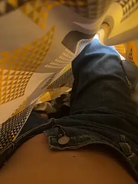 crazy111girl online show from 11/17/25, 03:51