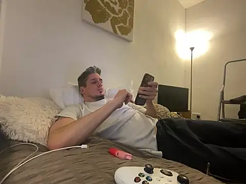 shyandchilling online show from 04/05/26, 07:55