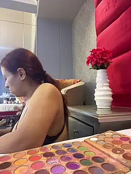 Snapshot of VictoriaFerro chatting on 07/12/26, 12:40 VictoriaFerro online show from 07/12/26, 12:40