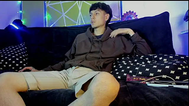 Dioniso guy8 online show from 02/25/26, 07:45